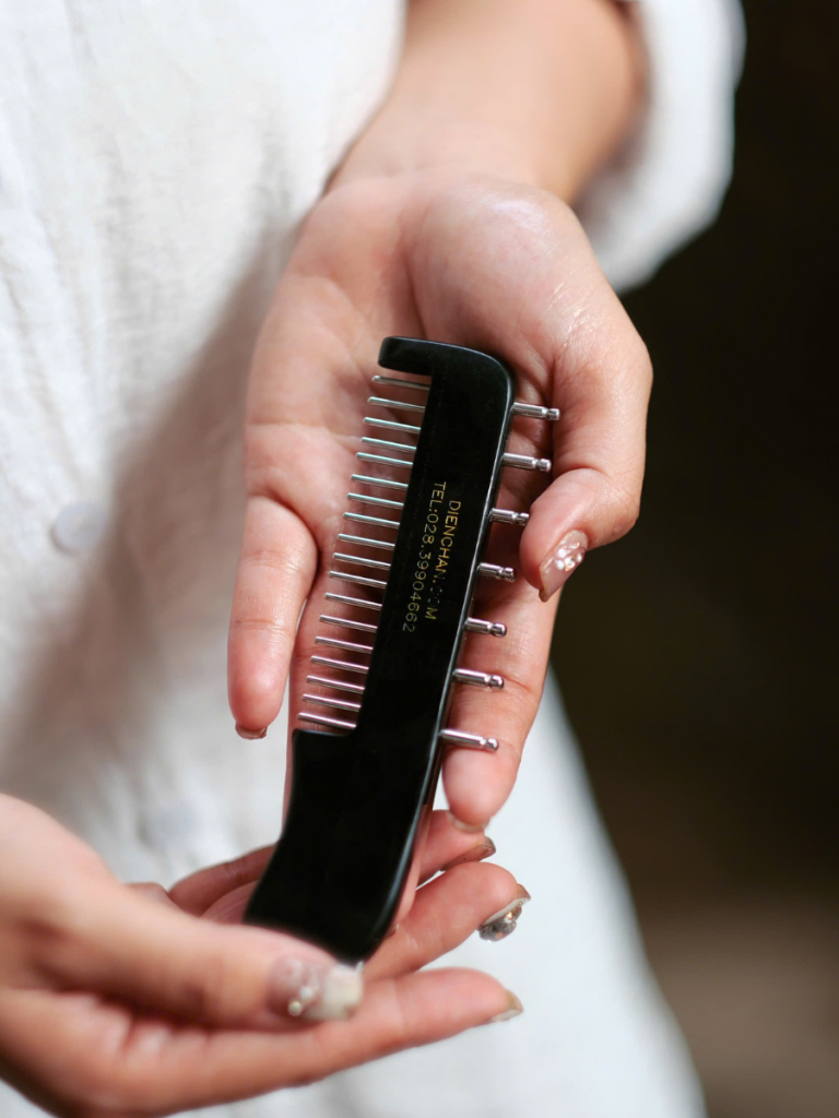 lược diện chẩn yam center